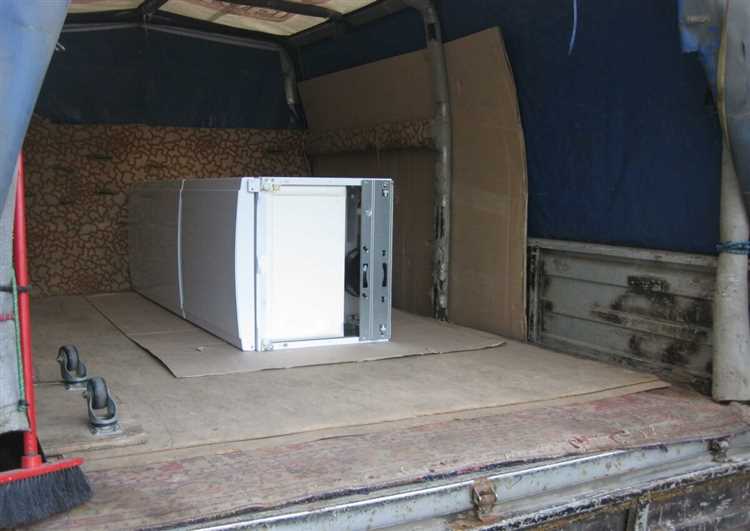 Перевозка холодильника лежа: правила и стандарты