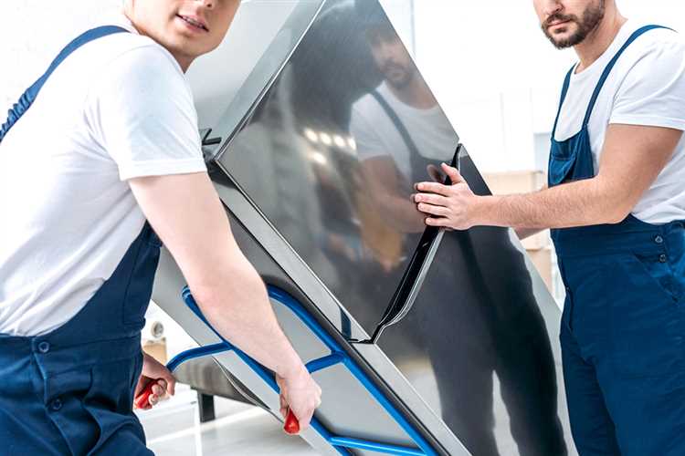 Шаг 1: Очистка холодильника