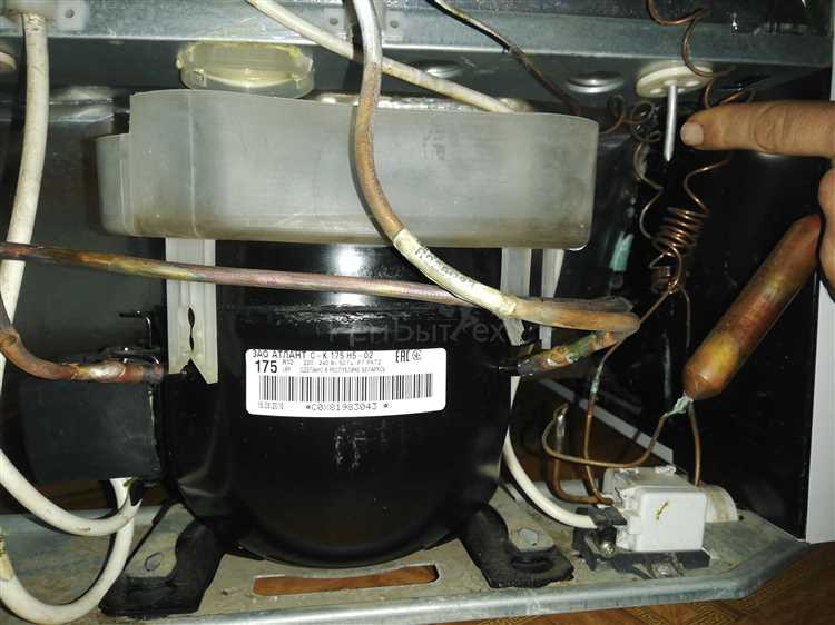 Почему не морозит холодильник: частые неисправности и пути решения проблемы