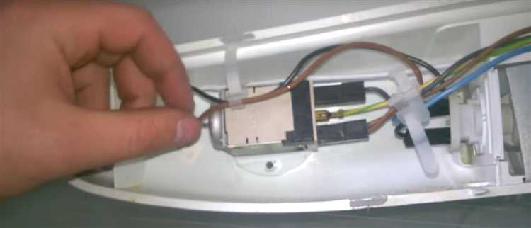 Шаг 2: Размораживание холодильника