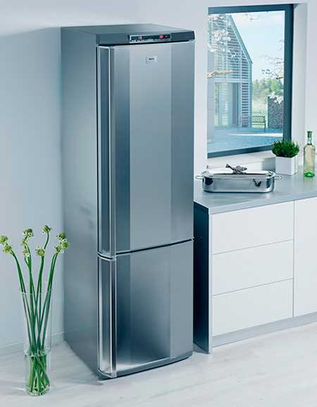 Качественный ремонт холодильников AEG