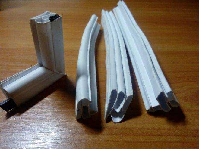 Уплотнитель для холодильника: правила выбора и замены уплотнительной резинки