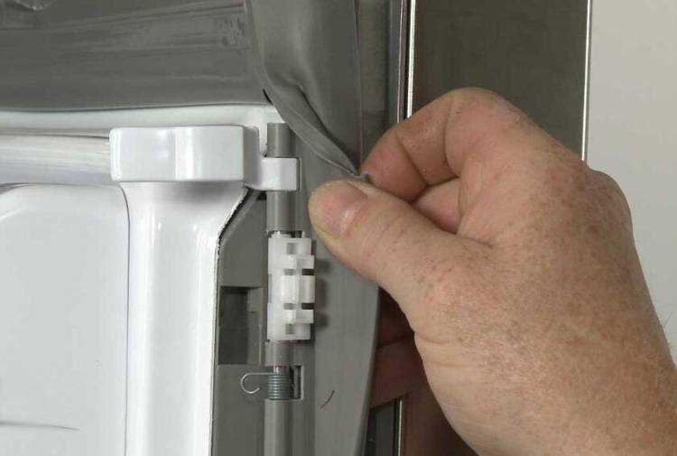 Что делать, если холодильник не закрывается