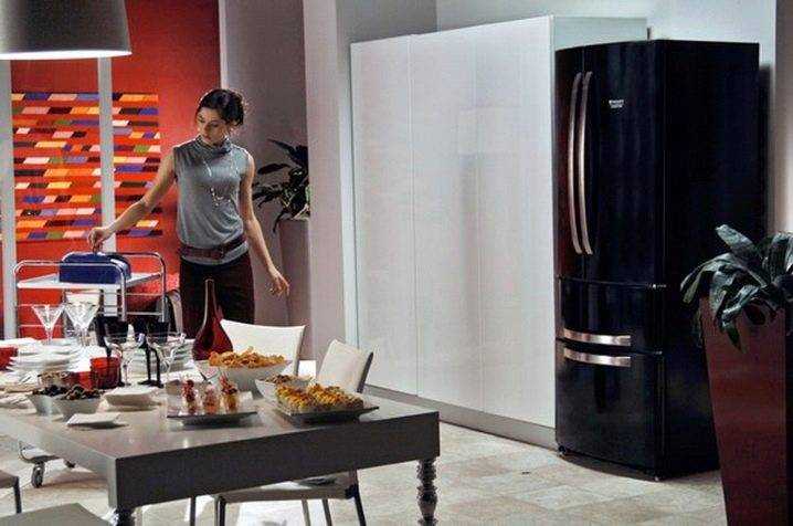 2. Модель Ariston NMD 84 IX